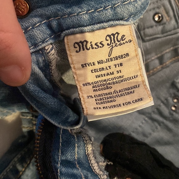Miss Me Bootcut Jeans - Picture 6 of 7